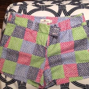 Vineyard Vines whale shorts